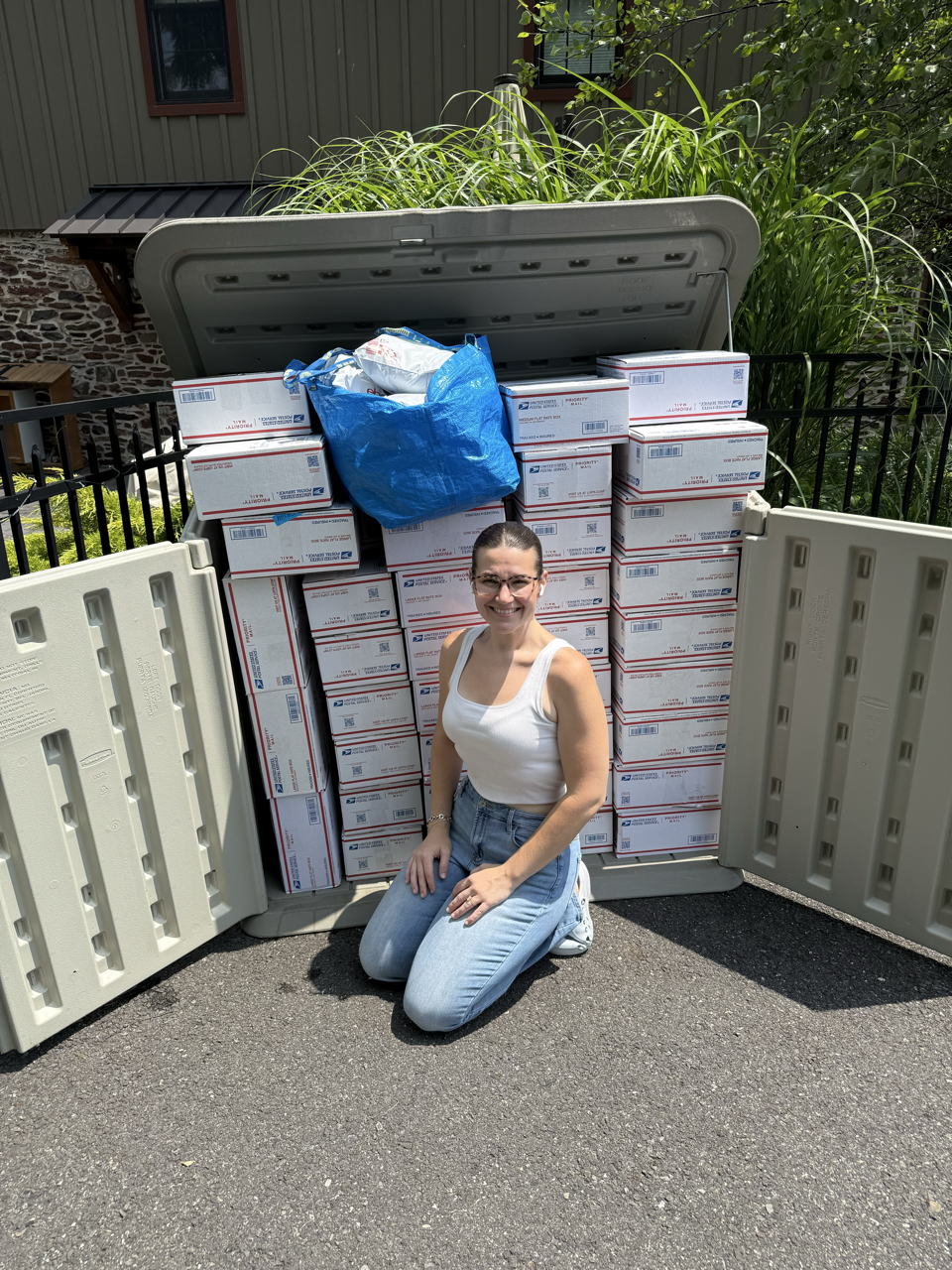 Kelsey with reselling products